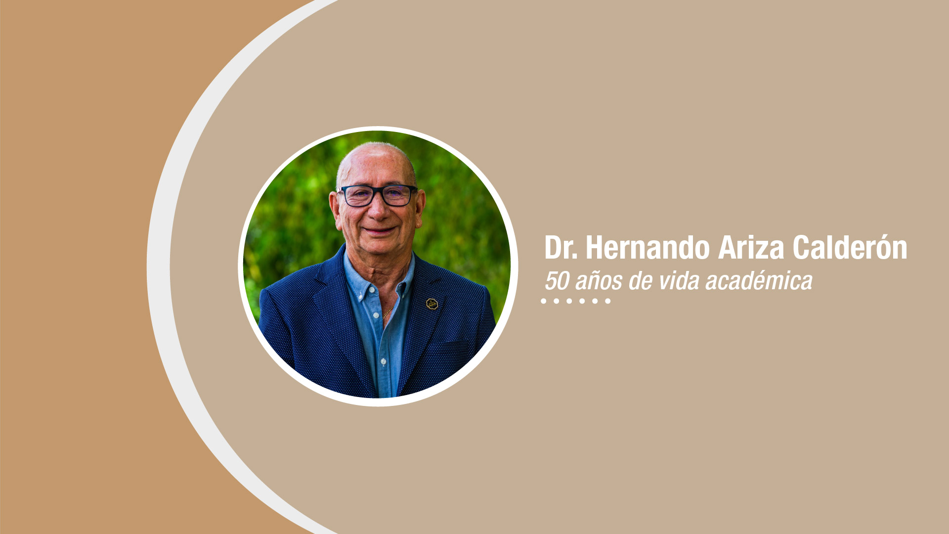 Uniquindío rindió homenaje al doctor Hernando Ariza Calderón por sus 50 años de vida académica