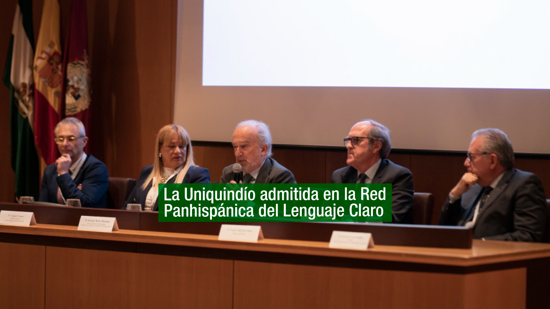 Real Academia Española aceptó solicitud de adhesión de la UQ