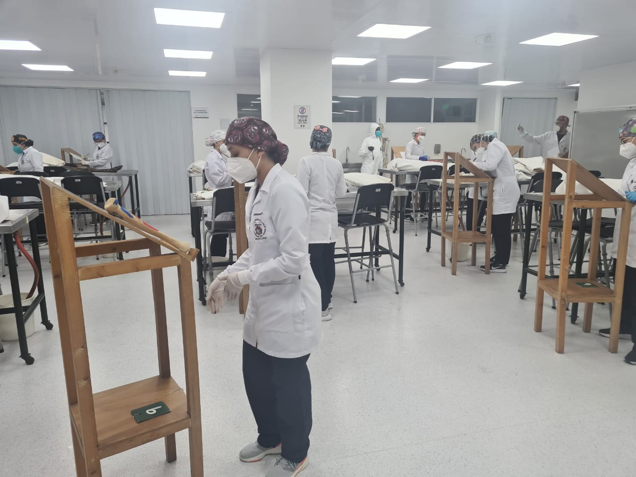 Facultad de Ciencias de la Salud en permanente actualización de conocimientos Facultad de Ciencias de la Salud en permanente actualización de conocimientos