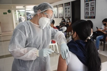 Jornada de vacunaci&oacute;n Ciencias B&aacute;sicas4