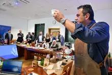 Conversaciones con universidad polaca