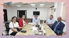 Luis Fernando Polanía Obando, actual rector de la Universidad, en una reunión en la sala de juntas de Rectoría