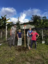 Instalación de estaciones hidroclimáticas manuales donadas por la FAO 