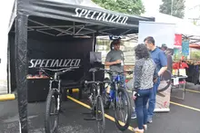 Estand Specialized