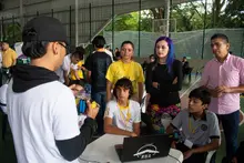 Estudiantes de 16 instituciones educativas visitaron hoy a la Uniquindío