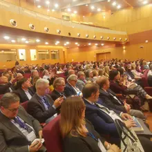 Representación uniquindiana en el vaticano 1