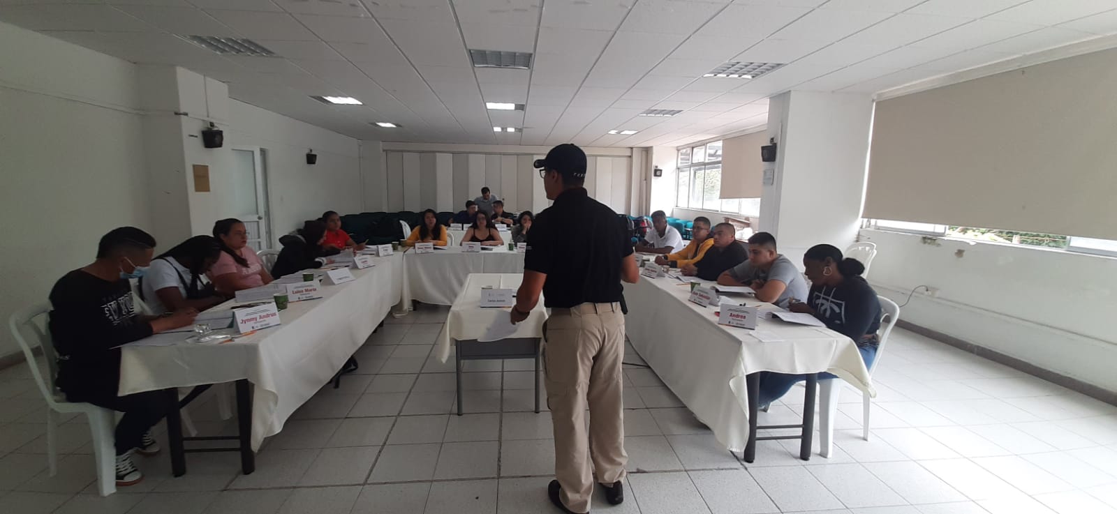 Facultad de Ciencias de la Salud en permanente actualización de conocimientos Facultad de Ciencias de la Salud en permanente actualización de conocimientos