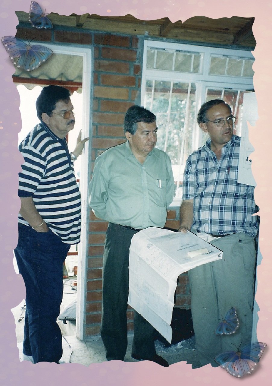 La UFM estereo, 102.1, especial 65 años La UFM estereo, 102.1, especial 65 años