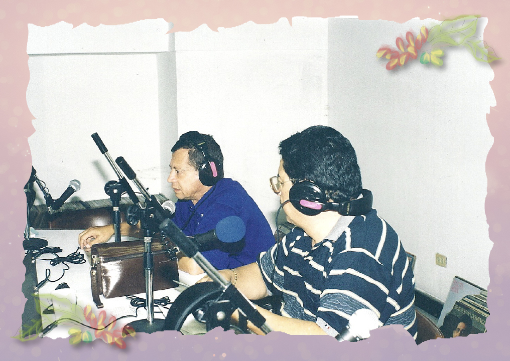 La UFM estereo, 102.1, especial 65 años La UFM estereo, 102.1, especial 65 años