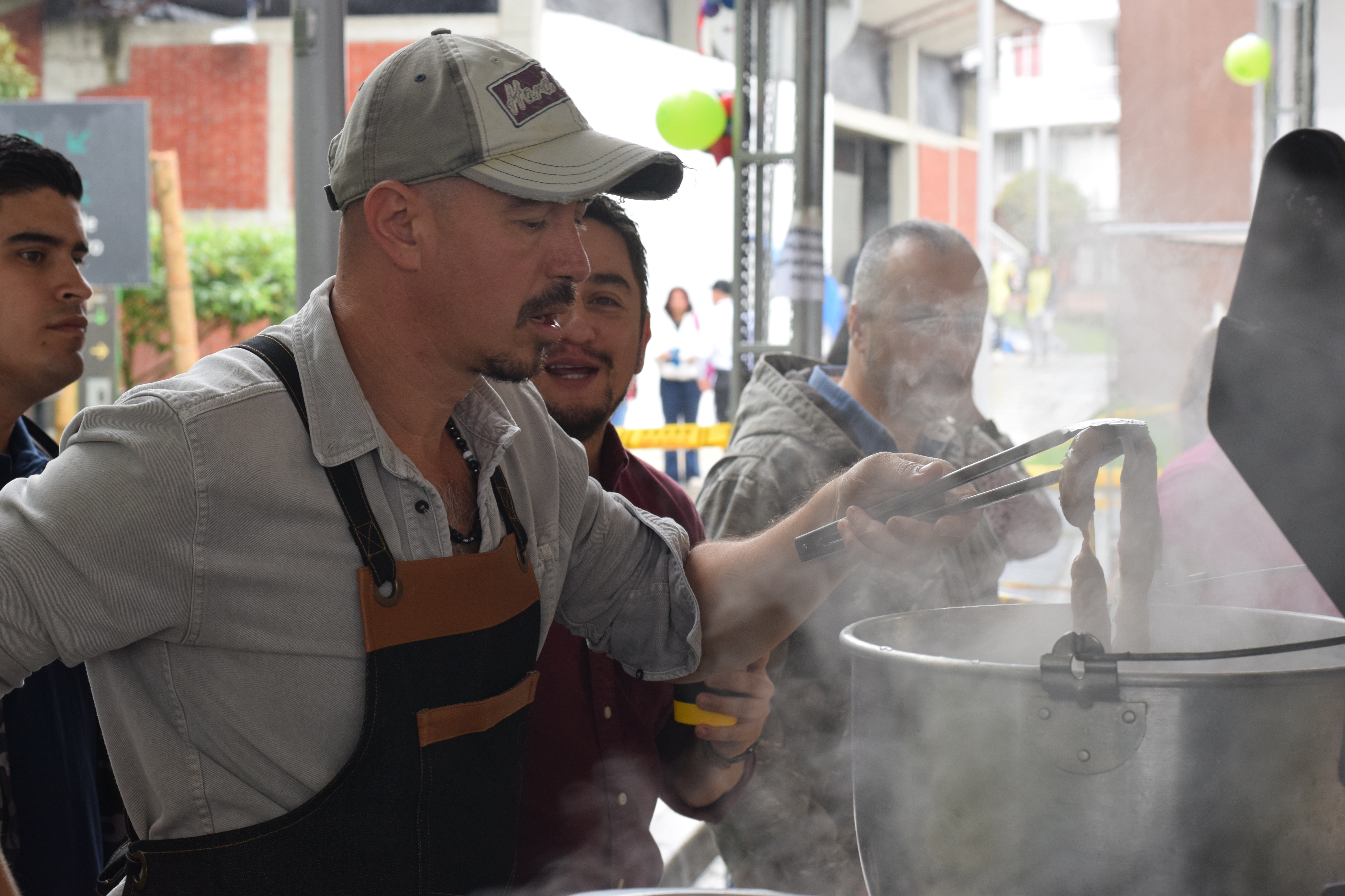 ALMUERZO (1) ALMUERZO (1)