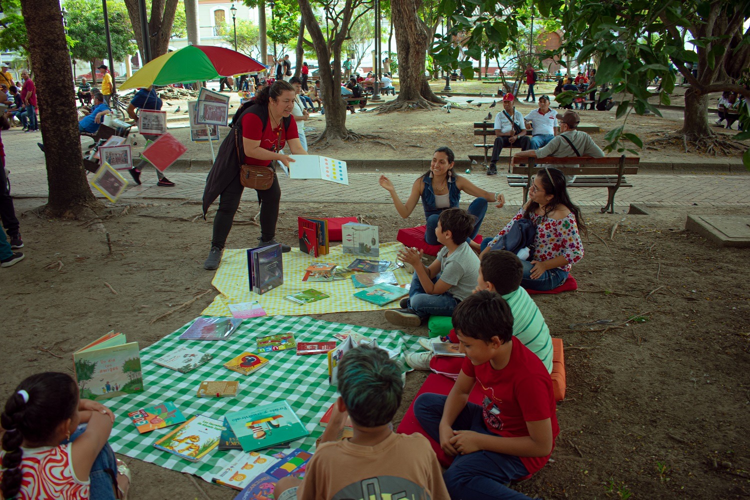 Paola Patricia Pacanchique Plazas: Una vida dedicada a la transformación social desde la lectura, las bibliotecas y la información